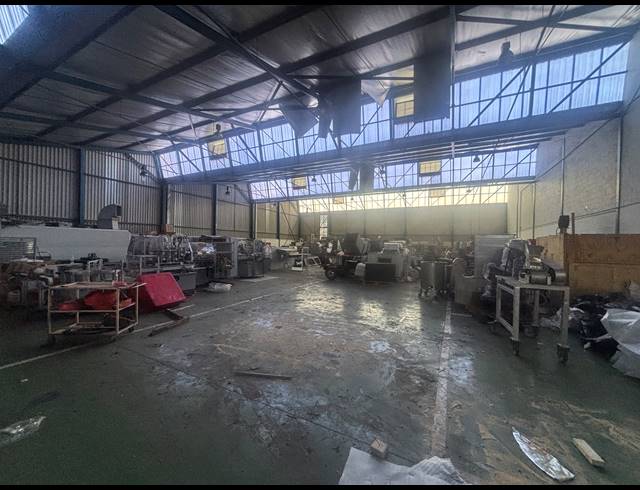 1,180M² WAREHOUSE TO LET IN BELLVILLE SOUTH INDUSTRIA